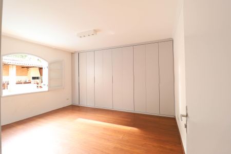 Casa para alugar com 1 quarto, 90m² em Vila Irmaos Arnoni, São Paulo