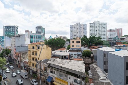 Studio para alugar com 24m², 1 quarto e sem vaga Studio para alugar com 24m², 1 quarto e sem vagaVista da Varanda do Quarto