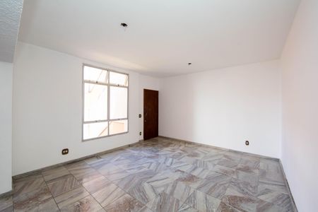 Apartamento à venda com 118m², 3 quartos e sem vaga Apartamento à venda com 118m², 3 quartos e sem vagaSALA