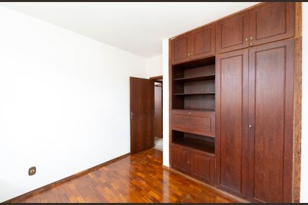 Apartamento à venda com 118m², 3 quartos e sem vaga Apartamento à venda com 118m², 3 quartos e sem vagaQUARTO1