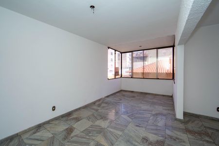 Apartamento à venda com 118m², 3 quartos e sem vaga Apartamento à venda com 118m², 3 quartos e sem vagaSALA