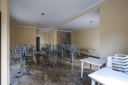 Apartamento à venda com 60m², 2 quartos e 2 vagasSalão de Festas