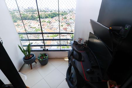 Apartamento à venda com 60m², 2 quartos e 2 vagasVaranda