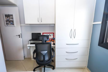 Apartamento à venda com 60m², 2 quartos e 2 vagasQuarto 2
