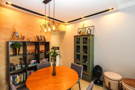 Sala de apartamento à venda com 2 quartos, 60m² em Vila Brasilio Machado, São Paulo