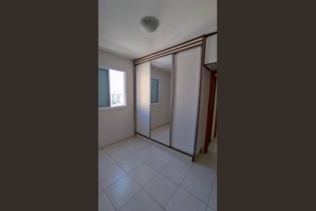 Apartamento para alugar com 2 quartos, 58m² em Santa Mônica, Uberlândia