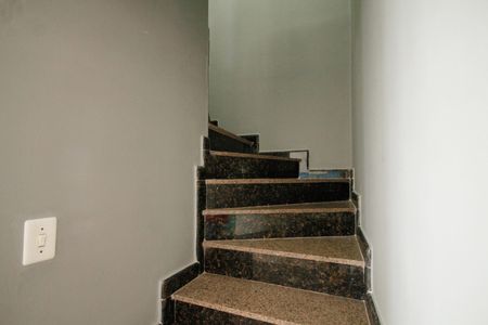 Apartamento para alugar com 278m², 4 quartos e 2 vagasEscada