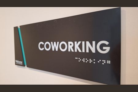 Apartamento à venda com 40m², 2 quartos e sem vaga Apartamento à venda com 40m², 2 quartos e sem vagaCoworking