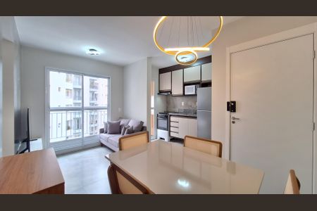 Sala/Cozinha de apartamento à venda com 2 quartos, 40m² em Boaçava, São Paulo