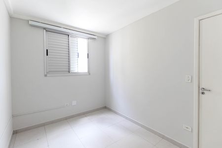 Apartamento para alugar com 52m², 2 quartos e 1 vagaQuarto 2