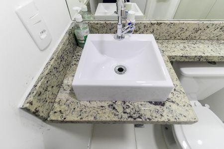 Apartamento para alugar com 36m², 2 quartos e sem vagaBanheiro