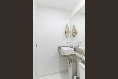 Apartamento para alugar com 36m², 2 quartos e sem vagaBanheiro