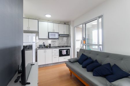 Sala - Cozinha de apartamento para alugar com 2 quartos, 36m² em Itaquera, São Paulo