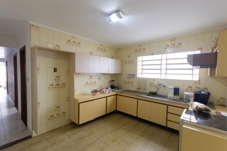 Casa à venda com 133m², 3 quartos e 2 vagasCozinha