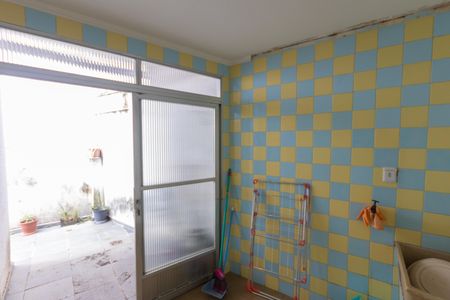 Casa à venda com 133m², 3 quartos e 2 vagasÁrea de Serviço