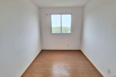 Quarto 2 de apartamento para alugar com 2 quartos, 42m² em Parque Sarapuí, Duque de Caxias