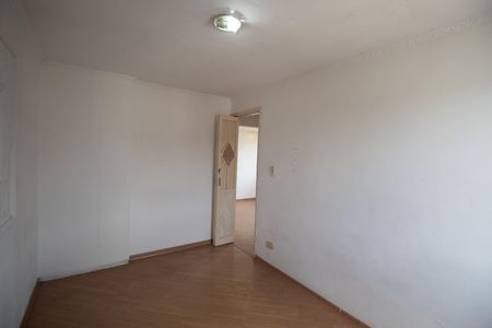 Quarto 1 de apartamento para alugar com 2 quartos, 55m² em Vila Irmaos Arnoni, São Paulo