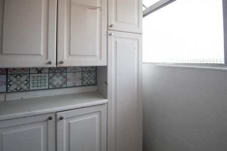 Apartamento para alugar com 55m², 2 quartos e 1 vaga Apartamento para alugar com 55m², 2 quartos e 1 vagaÁrea de Serviço