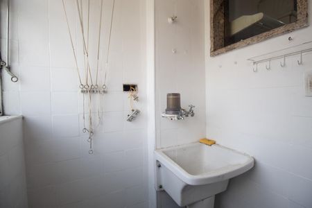 Apartamento para alugar com 55m², 2 quartos e 1 vaga Apartamento para alugar com 55m², 2 quartos e 1 vagaÁrea de Serviço