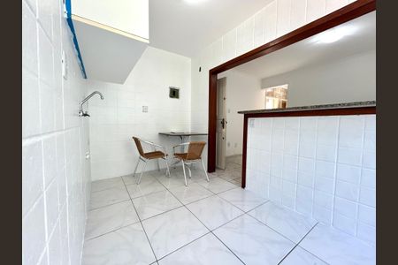 Casa para alugar com 58m², 2 quartos e 1 vagaCozinha
