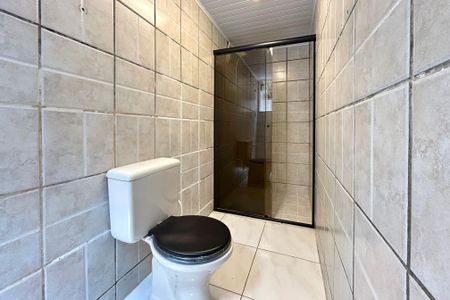 Casa para alugar com 58m², 2 quartos e 1 vagaBanheiro 