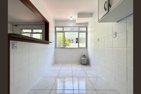 Casa para alugar com 58m², 2 quartos e 1 vagaCozinha 