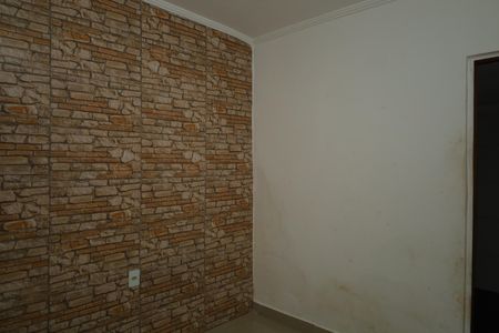 Quarto 1 de casa para alugar com 2 quartos, 90m² em Jardim Etelvina, São Paulo