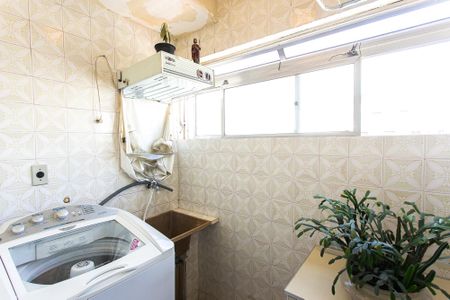 Apartamento para alugar com 70m², 2 quartos e sem vaga Apartamento para alugar com 70m², 2 quartos e sem vagaÁrea de Serviço