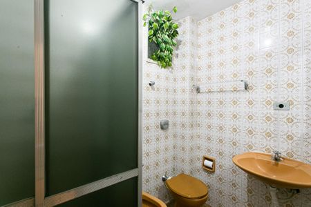 Apartamento para alugar com 70m², 2 quartos e sem vaga Apartamento para alugar com 70m², 2 quartos e sem vagaBanheiro