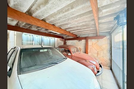 Garagem  de casa à venda com 3 quartos, 115m² em Campo Belo, São Paulo