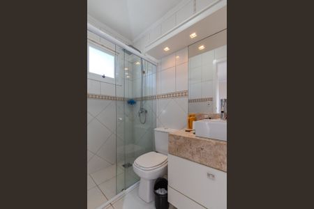 Casa à venda com 127m², 3 quartos e 2 vagasBanheiro Social