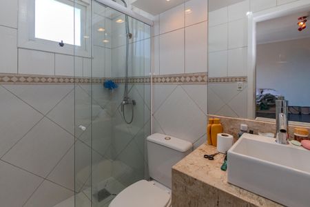 Casa à venda com 127m², 3 quartos e 2 vagasBanheiro Social