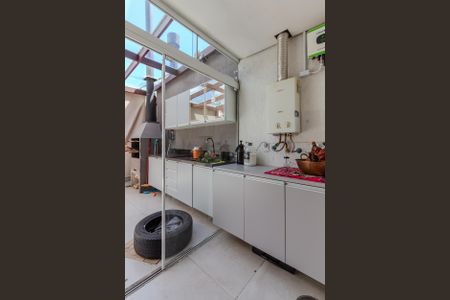 Casa à venda com 127m², 3 quartos e 2 vagasÁrea de Serviço