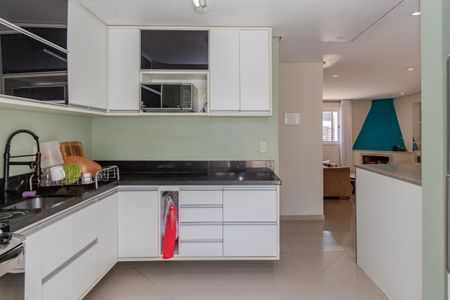 Casa à venda com 127m², 3 quartos e 2 vagasCozinha