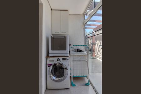 Casa à venda com 127m², 3 quartos e 2 vagasÁrea de Serviço