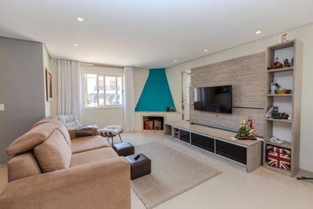 Casa à venda com 127m², 3 quartos e 2 vagasSala