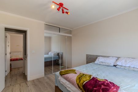 Casa à venda com 127m², 3 quartos e 2 vagasSuíte