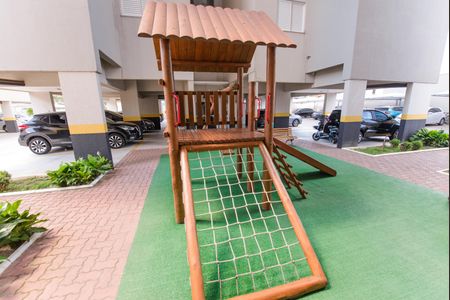 Apartamento para alugar com 68m², 2 quartos e 1 vaga Apartamento para alugar com 68m², 2 quartos e 1 vagaÁrea comum - Playground