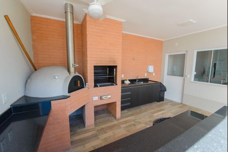 Apartamento para alugar com 68m², 2 quartos e 1 vaga Apartamento para alugar com 68m², 2 quartos e 1 vagaÁrea comum - Churrasqueira