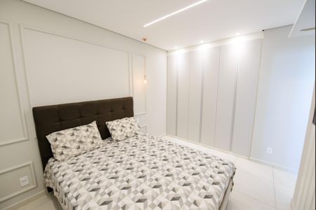Apartamento para alugar com 68m², 2 quartos e 1 vaga Apartamento para alugar com 68m², 2 quartos e 1 vagaSuíte
