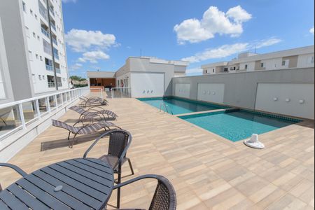 Apartamento para alugar com 68m², 2 quartos e 1 vaga Apartamento para alugar com 68m², 2 quartos e 1 vagaÁrea comum - Piscina