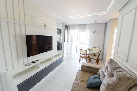 Sala de apartamento para alugar com 2 quartos, 68m² em Esplanada Independência, Taubaté