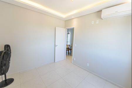 Apartamento para alugar com 68m², 2 quartos e 1 vaga Apartamento para alugar com 68m², 2 quartos e 1 vagaQuarto