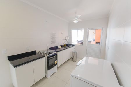 Apartamento para alugar com 68m², 2 quartos e 1 vaga Apartamento para alugar com 68m², 2 quartos e 1 vagaÁrea comum - Cozinha do Salão de festas