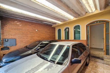 Casa à venda com 134m², 3 quartos e 2 vagasGaragem