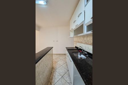 Casa à venda com 134m², 3 quartos e 2 vagasCozinha - Armários