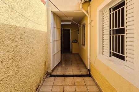 Casa à venda com 134m², 3 quartos e 2 vagasCorredor