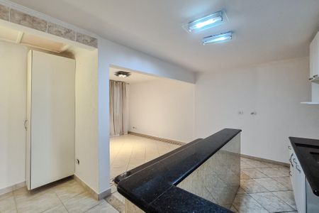 Casa à venda com 134m², 3 quartos e 2 vagasCozinha - Armários