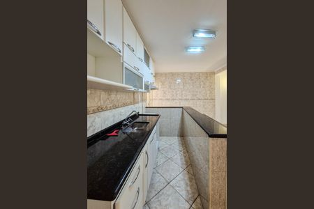 Casa à venda com 134m², 3 quartos e 2 vagasCozinha - Armários
