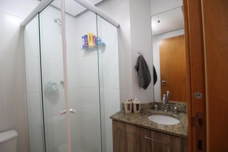 Apartamento à venda com 70m², 2 quartos e 1 vagaBanheiro Social